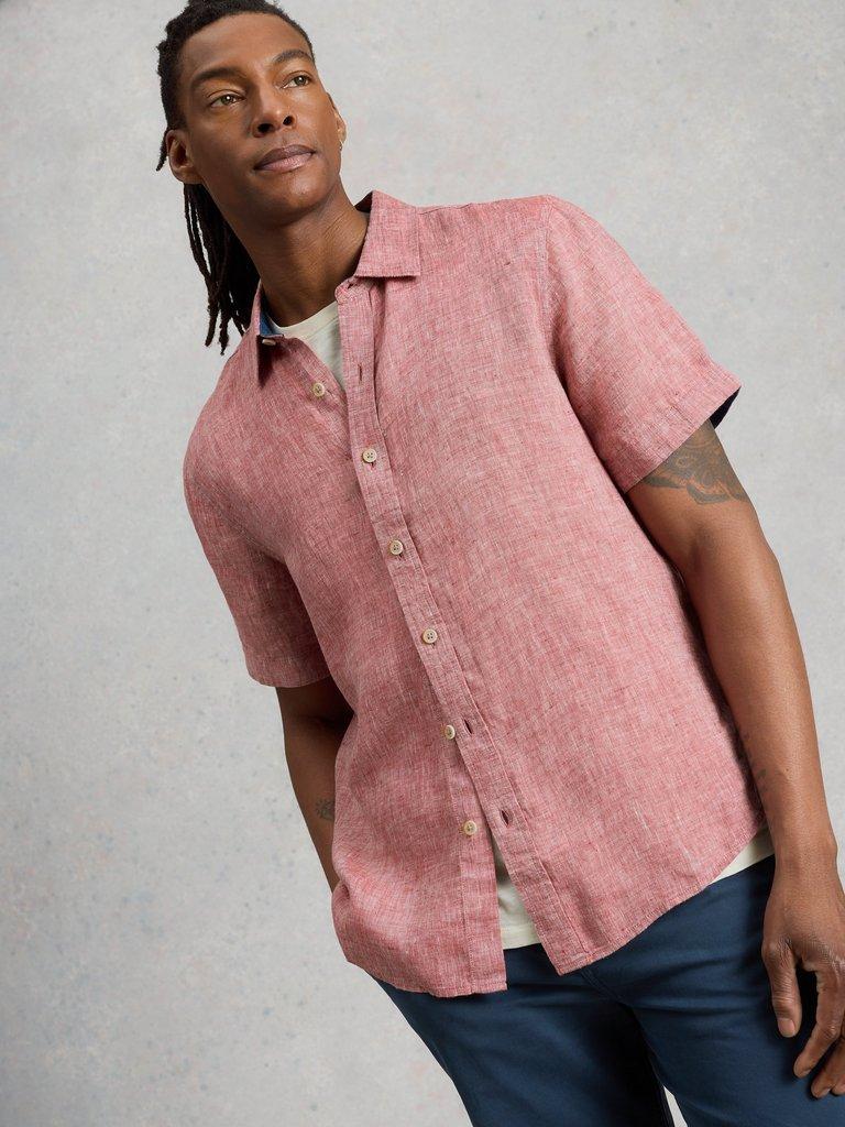 Keswick Short Sleeve Linen Shirt in MID RED - MODEL DETAIL