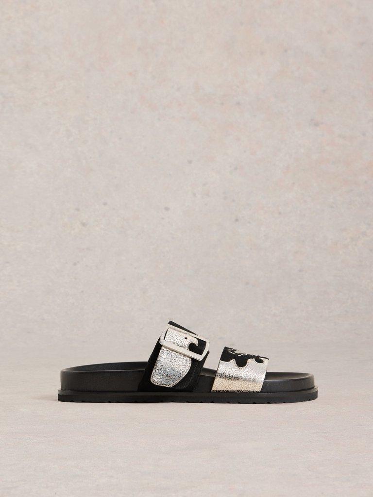 Whitney Western Slider in BLK MLT - LIFESTYLE