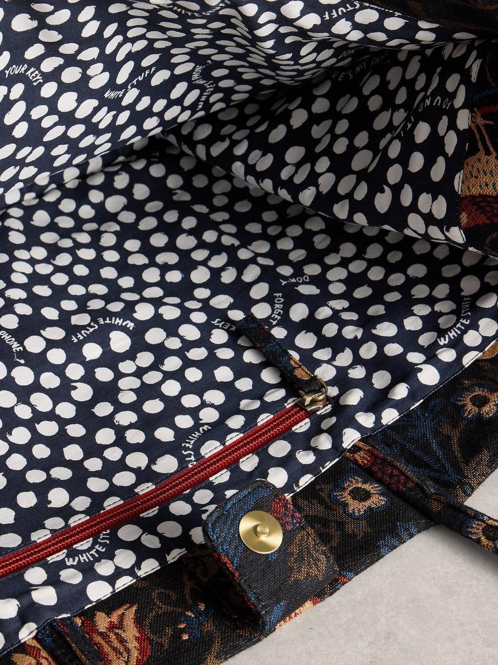 Jasmine Jacquard Tote in BLK MLT - FLAT DETAIL