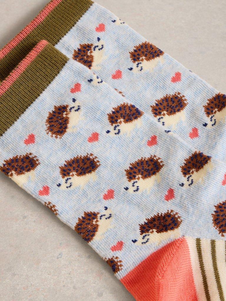Hedgehog Ankle Socks in LGT BLUE - FLAT DETAIL