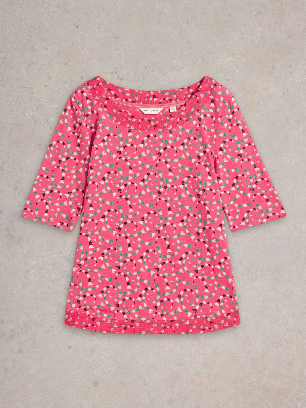 WEAVER JERSEY TEE in CORAL PR - FLAT FRONT