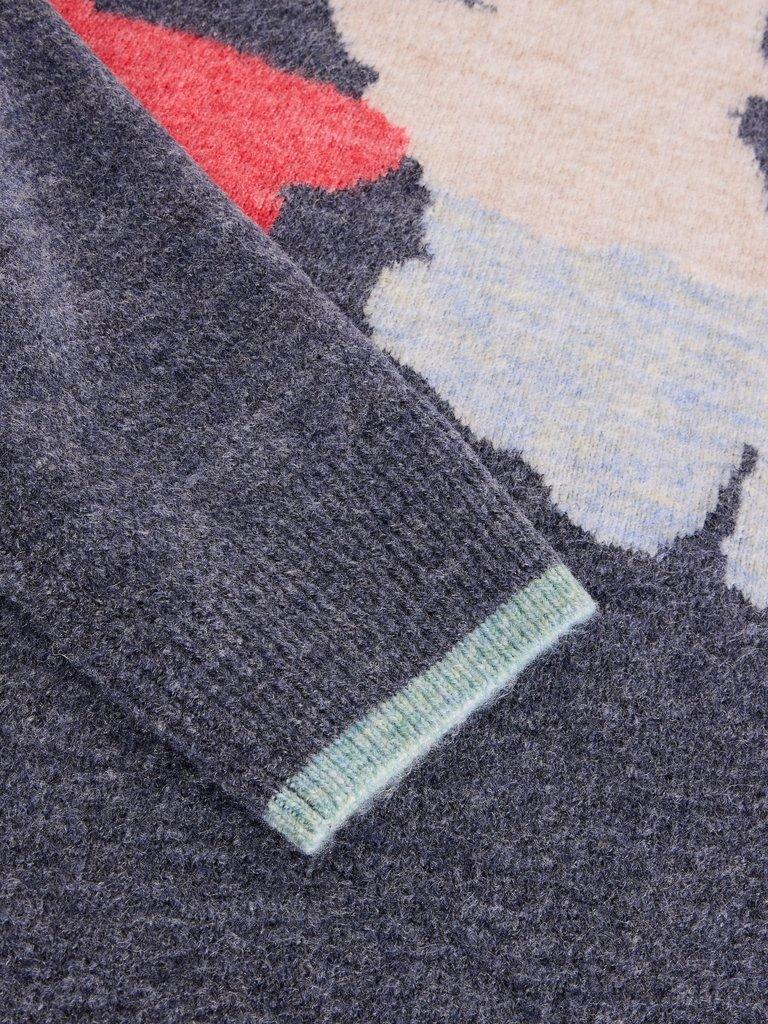 LUCY LEAF JUMPER in BLUE MLT - FLAT DETAIL