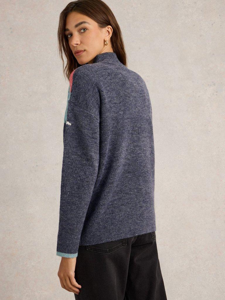 LUCY LEAF JUMPER in BLUE MLT - MODEL BACK