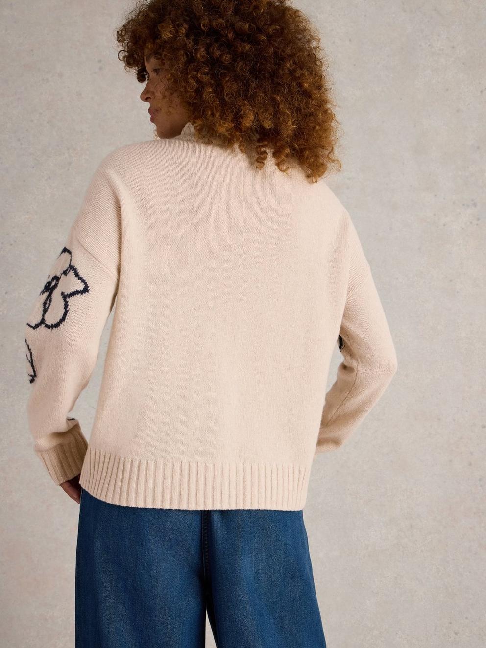 SPRIG FLORAL WOOL JUMPER in NAT MLT - MODEL BACK