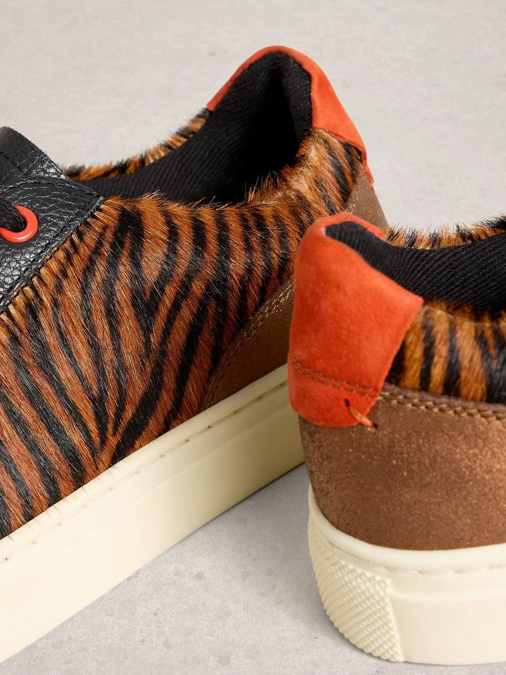 Tori Leather Trainer in BROWN MLT - FLAT DETAIL