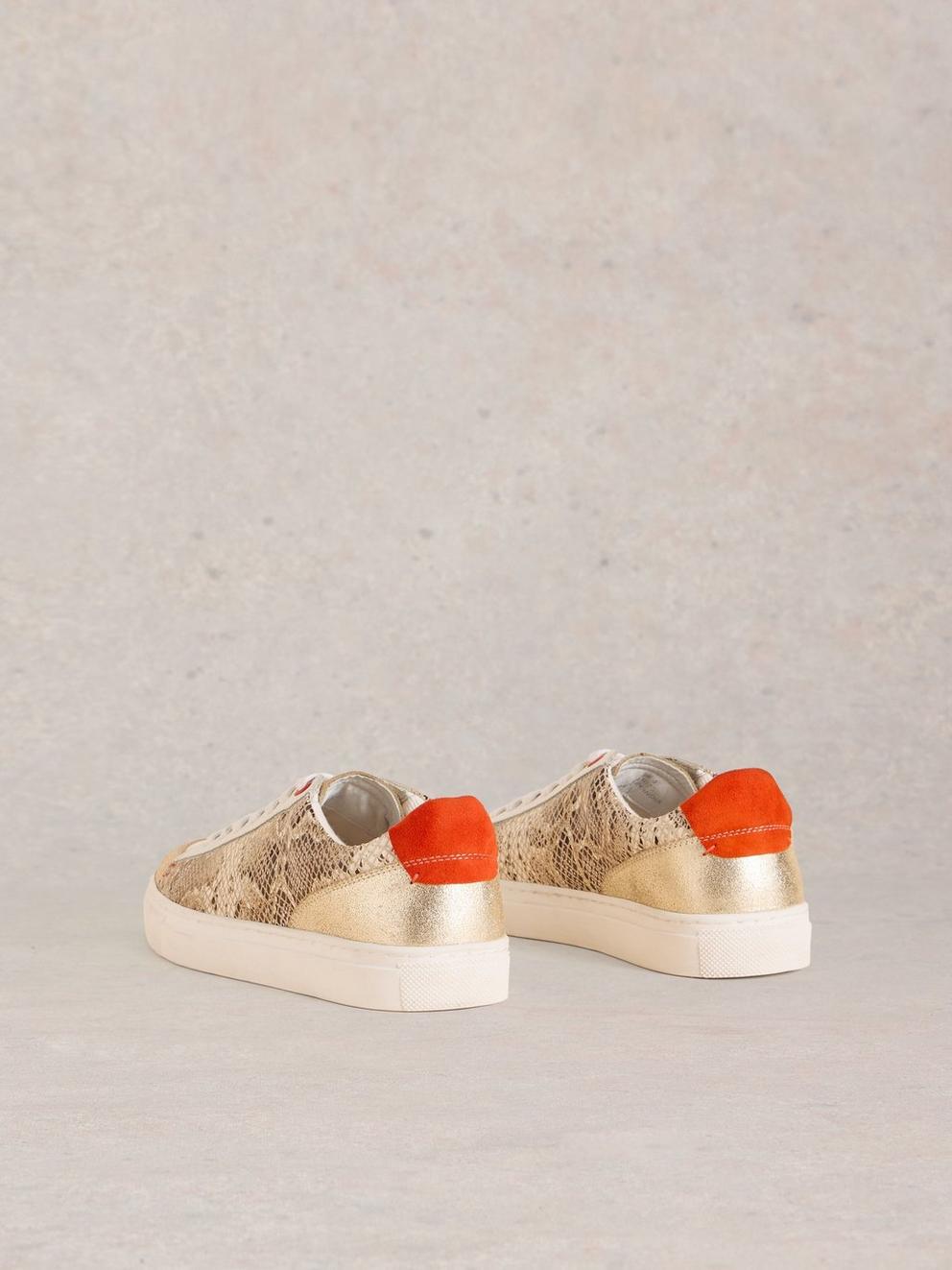 Tori Leather Trainer in NAT MLT - FLAT BACK