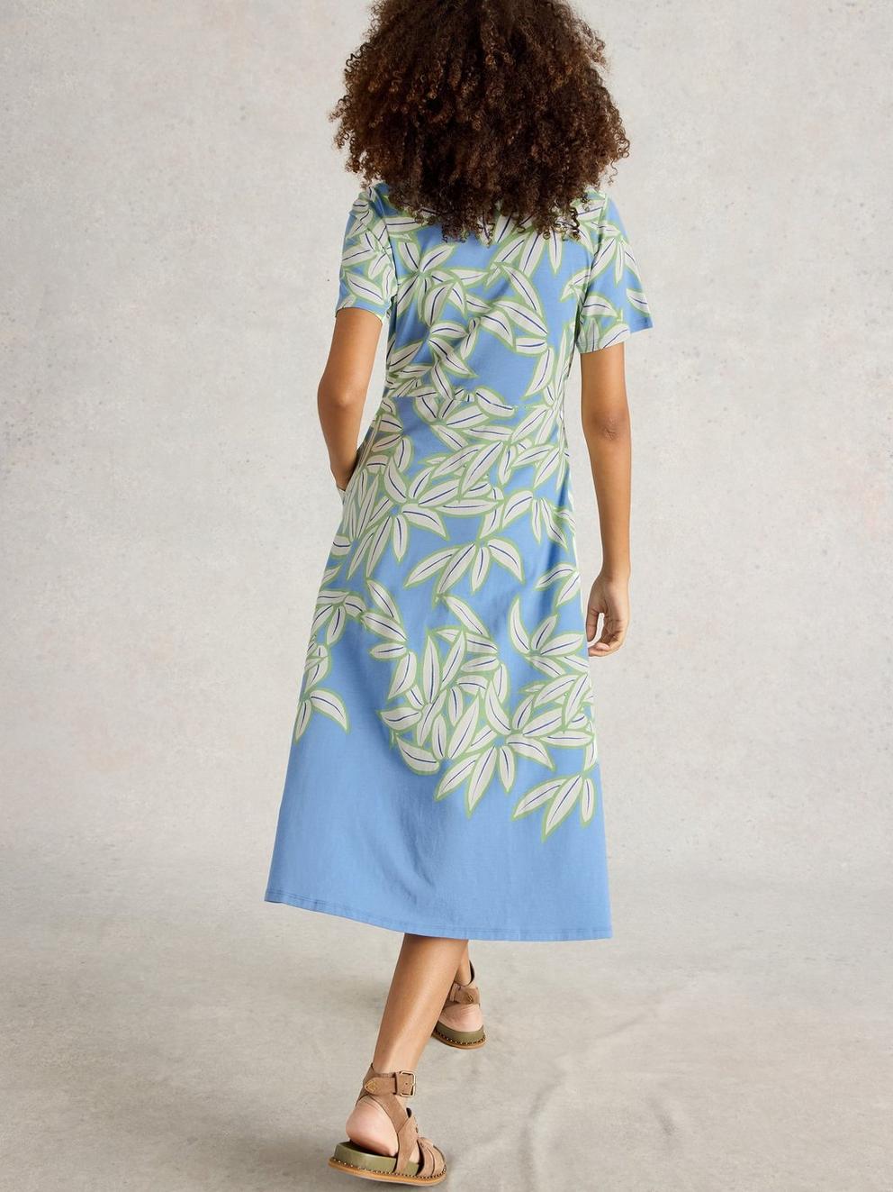 Rua Jersey Shirt Dress Midi in BLUE PR - MODEL BACK