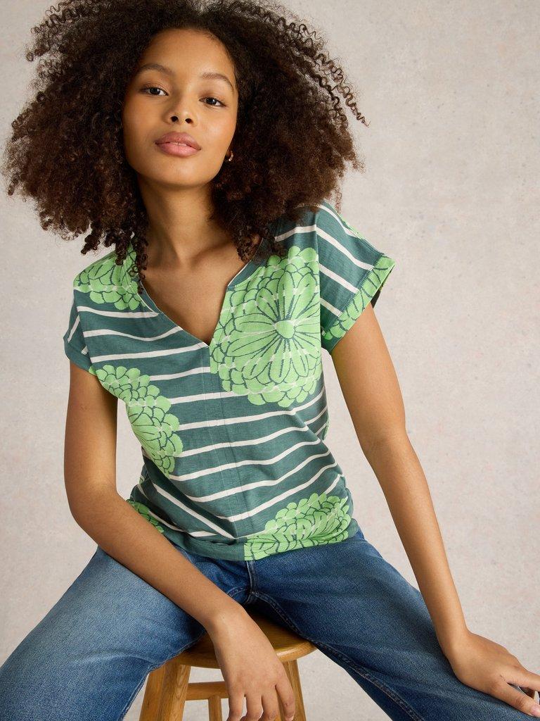 NELLY NOTCH NECK T-SHIRT in GREEN MLT - LIFESTYLE