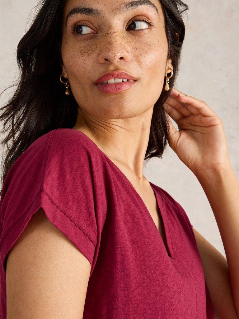 NELLY NOTCH NECK T-SHIRT in MID PLUM - MODEL DETAIL