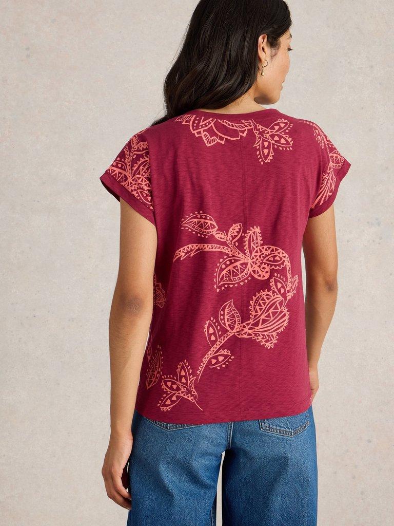 NELLY NOTCH ORGANIC COTTON NECK TEE in PLUM PR - MODEL BACK