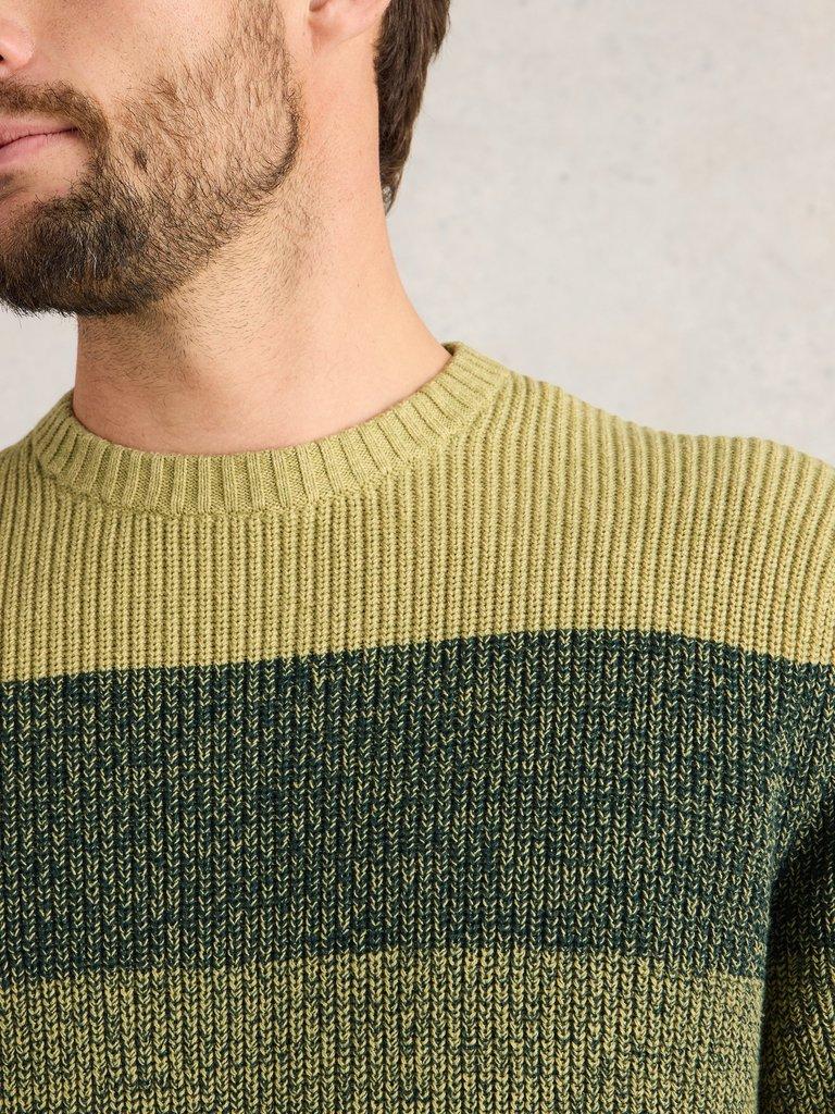 Twisted Colourblock Crew in GREEN MLT - MODEL DETAIL