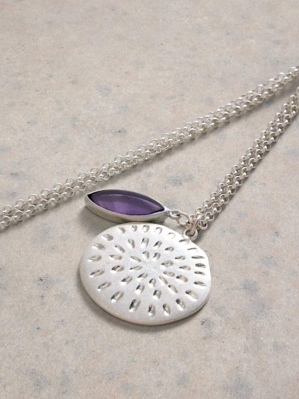 Engraved Disc Pendant Necklace in SLV TN MET - FLAT DETAIL