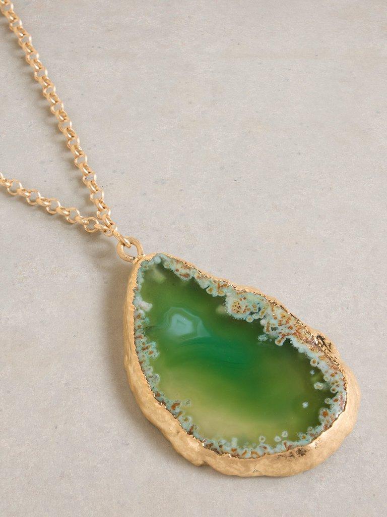 Agate Pendant Drop Necklace in DEEP GRN - FLAT DETAIL