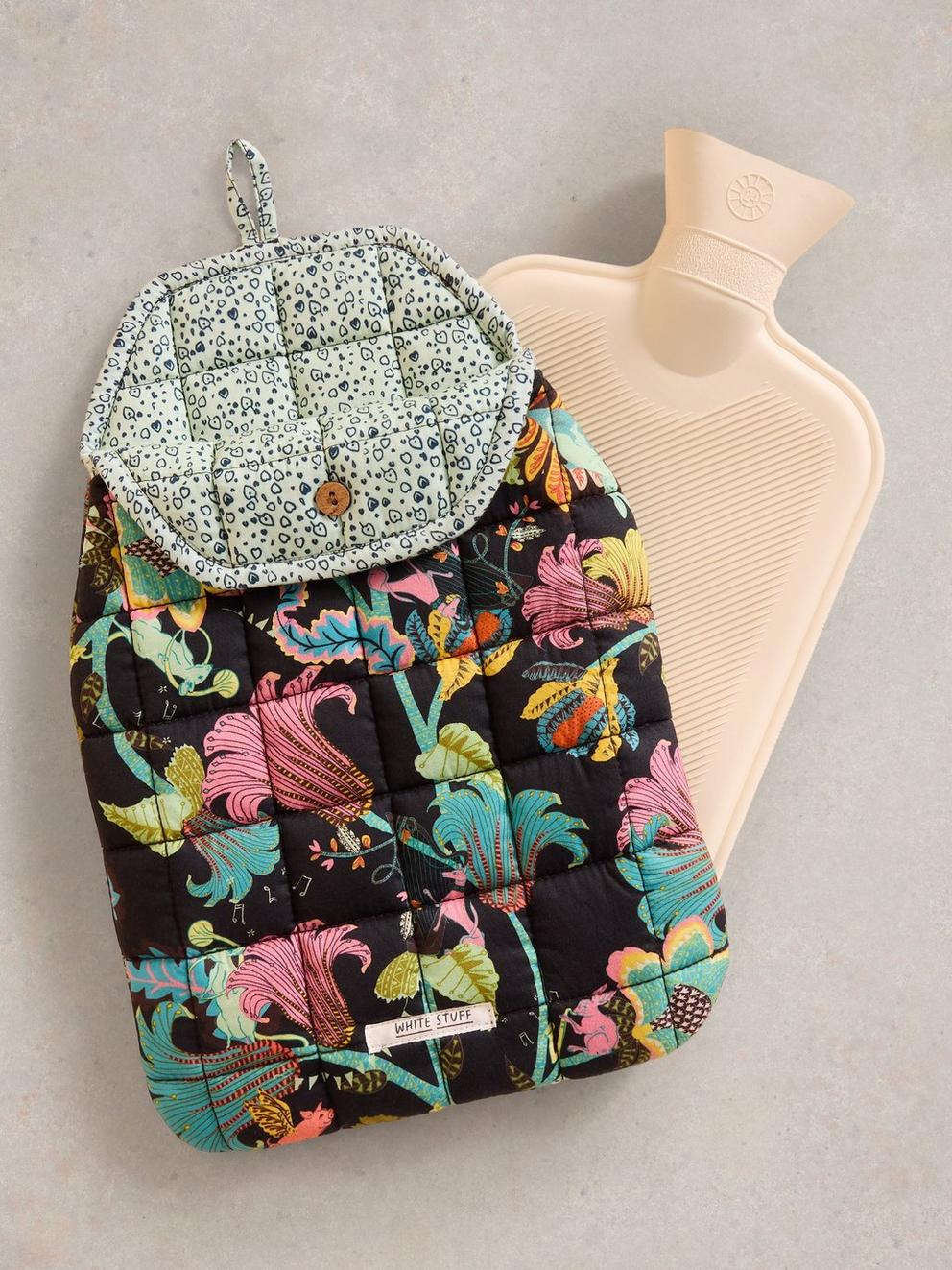 Reversible Hot Water Bottle in BLK PR - FLAT DETAIL
