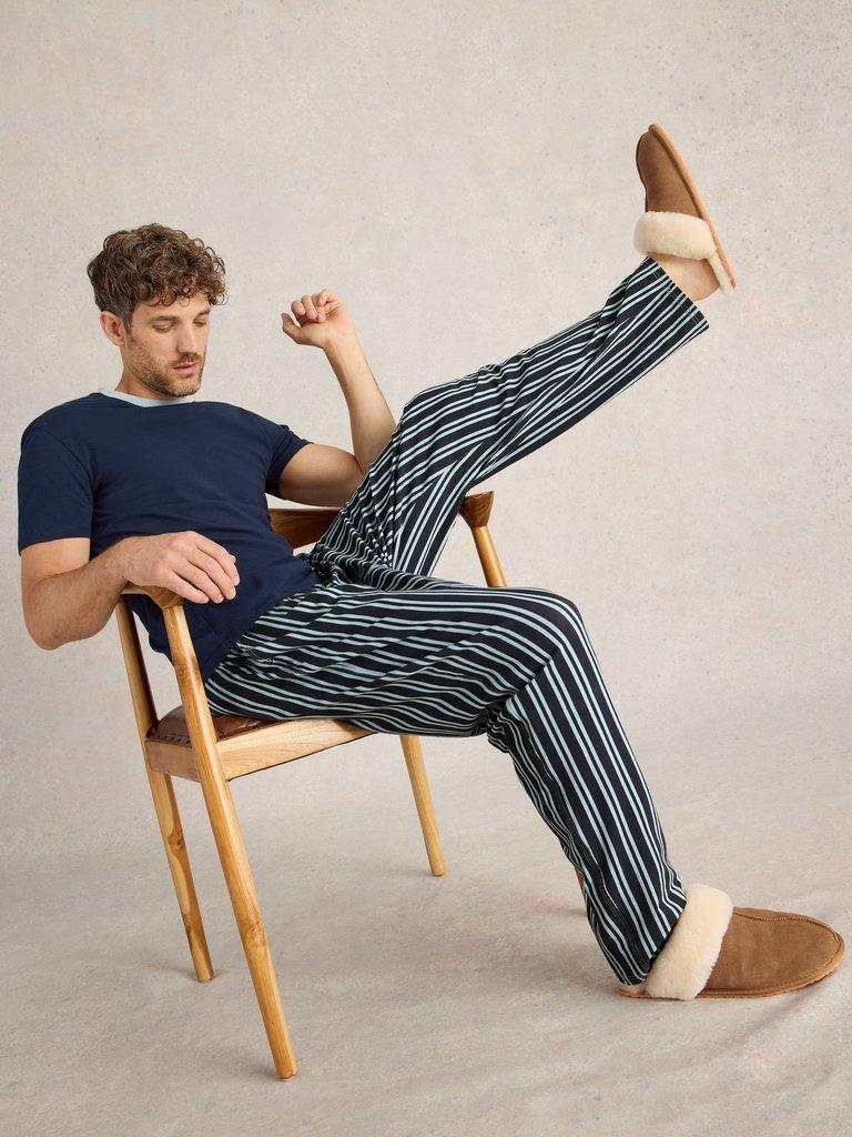 Evershot PJ Set in NAVY MULTI - LIFESTYLE