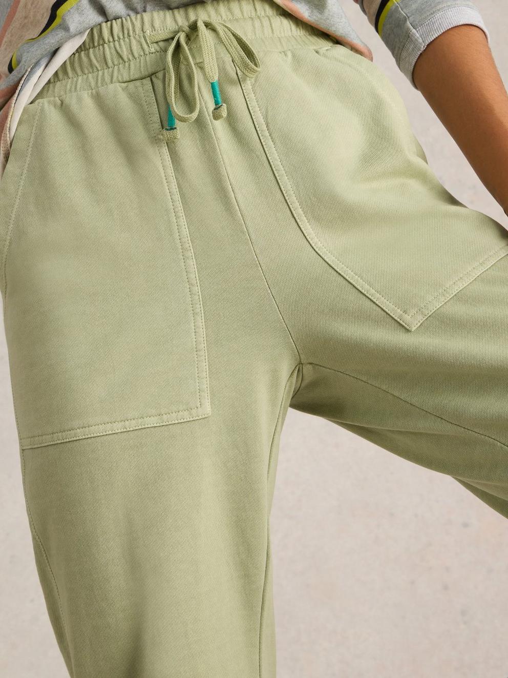 Jude Jersey Jogger in LGT GREEN - MODEL DETAIL