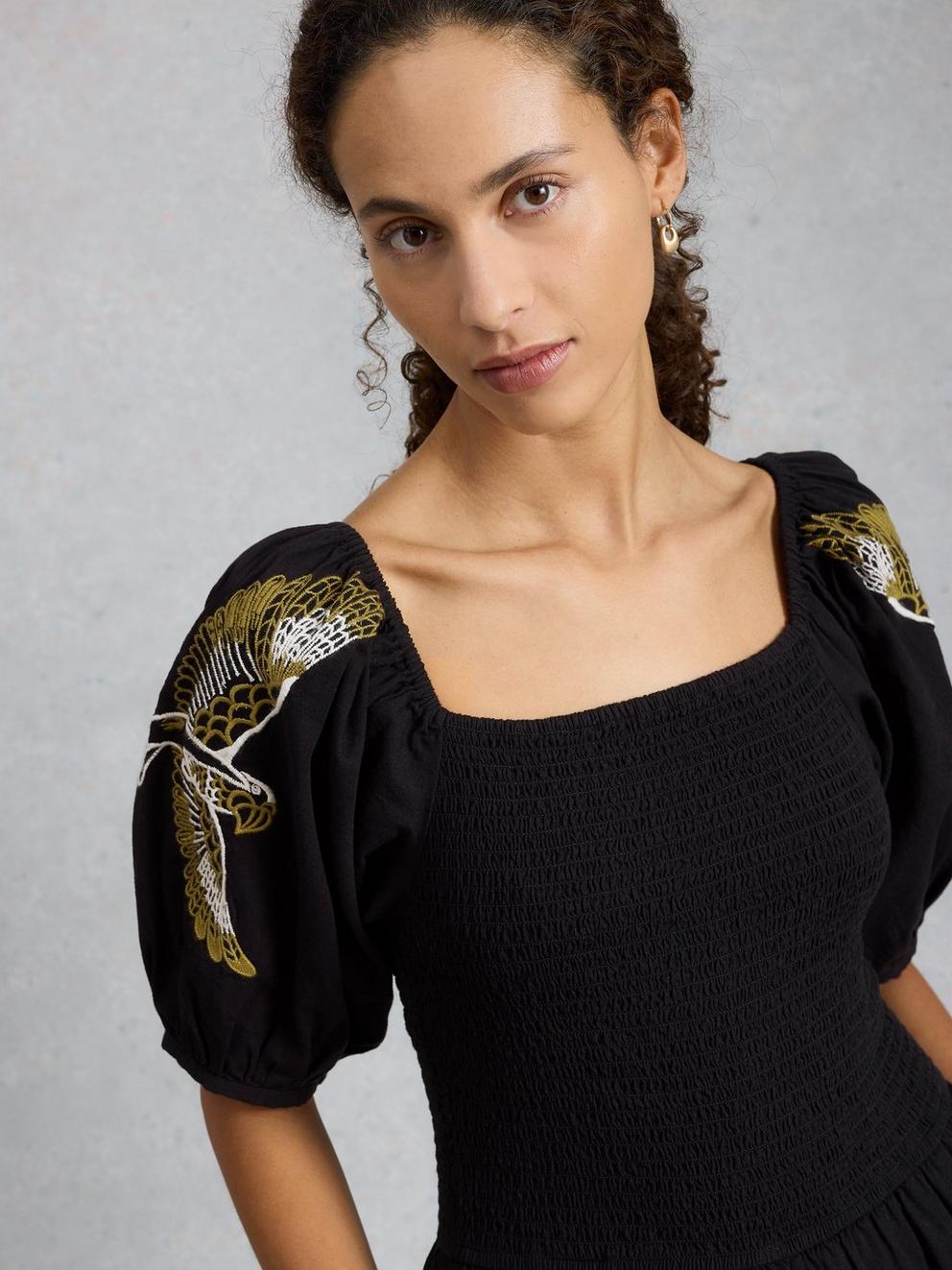 Reese Jumpsuit in PURE BLK - MODEL DETAIL