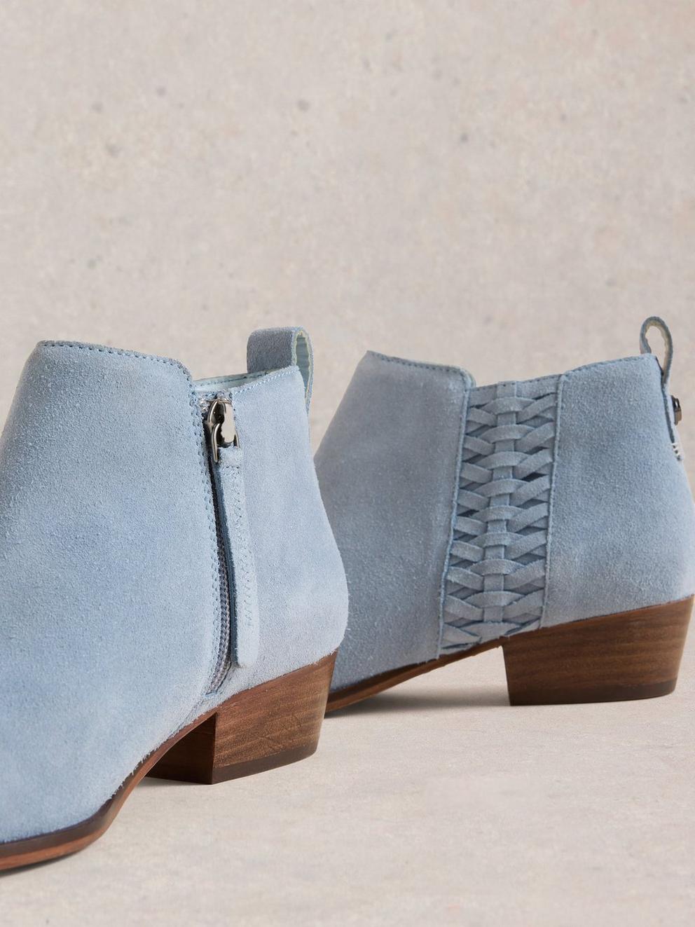 Willow Weave Ankle Boot in LGT BLUE - FLAT DETAIL