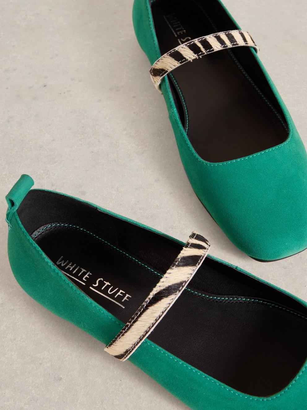 Minnie Strap Leather Ballerina in BRT GREEN - FLAT DETAIL
