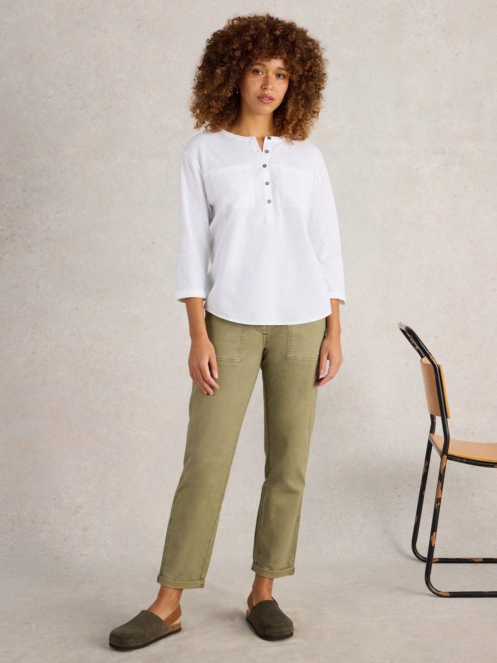 BETH 34 SLEEVE SHIRT in BRIL WHITE - MODEL FRONT