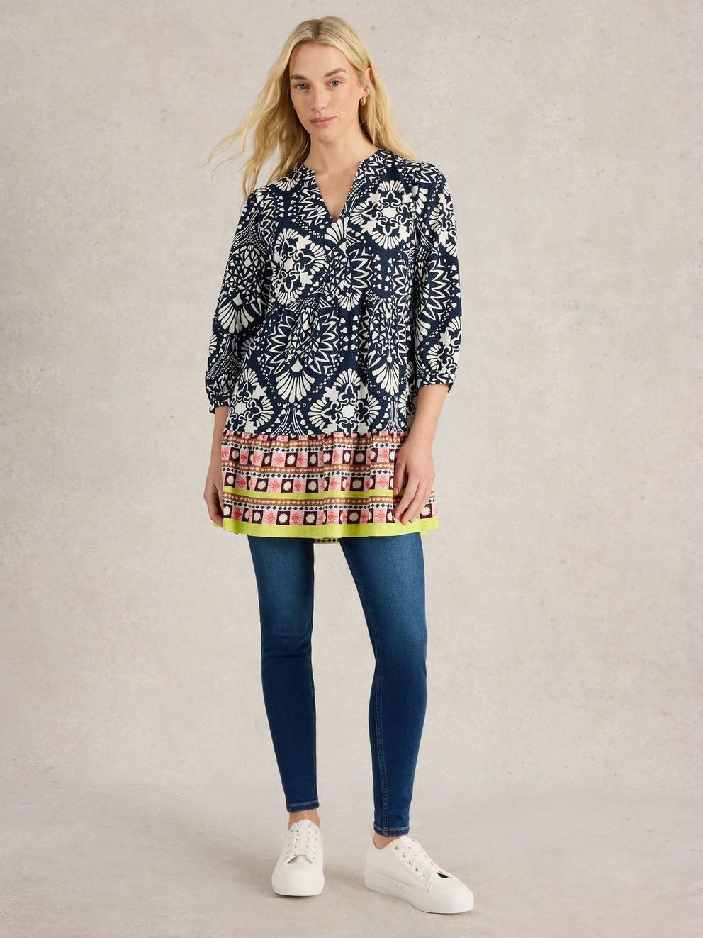 MARTA V NECK TUNIC in NAVY MULTI - MODEL FRONT