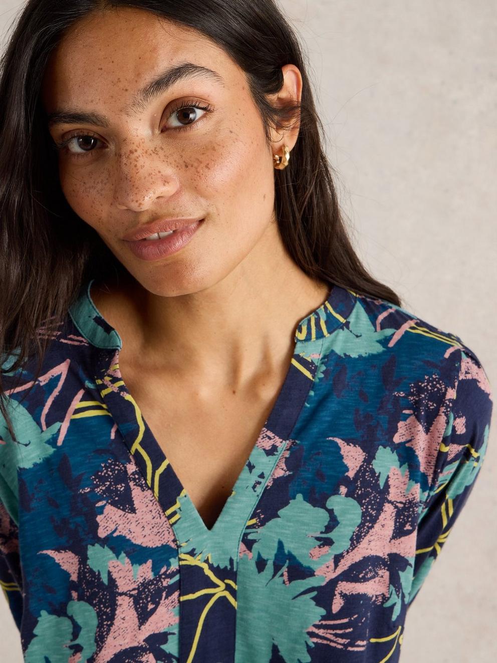 MARTA V NECK TUNIC in NAVY PR - MODEL DETAIL
