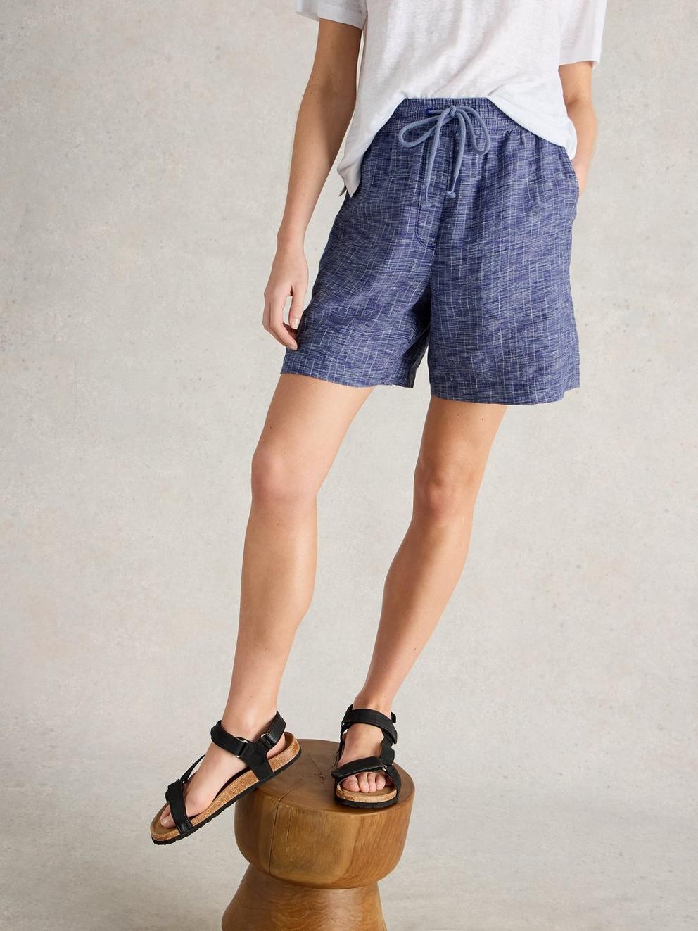 Belle Linen Short in BLUE MLT - LIFESTYLE