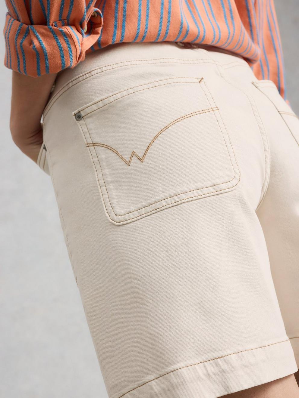 Tia Denim Shorts in NAT WHITE - MODEL DETAIL
