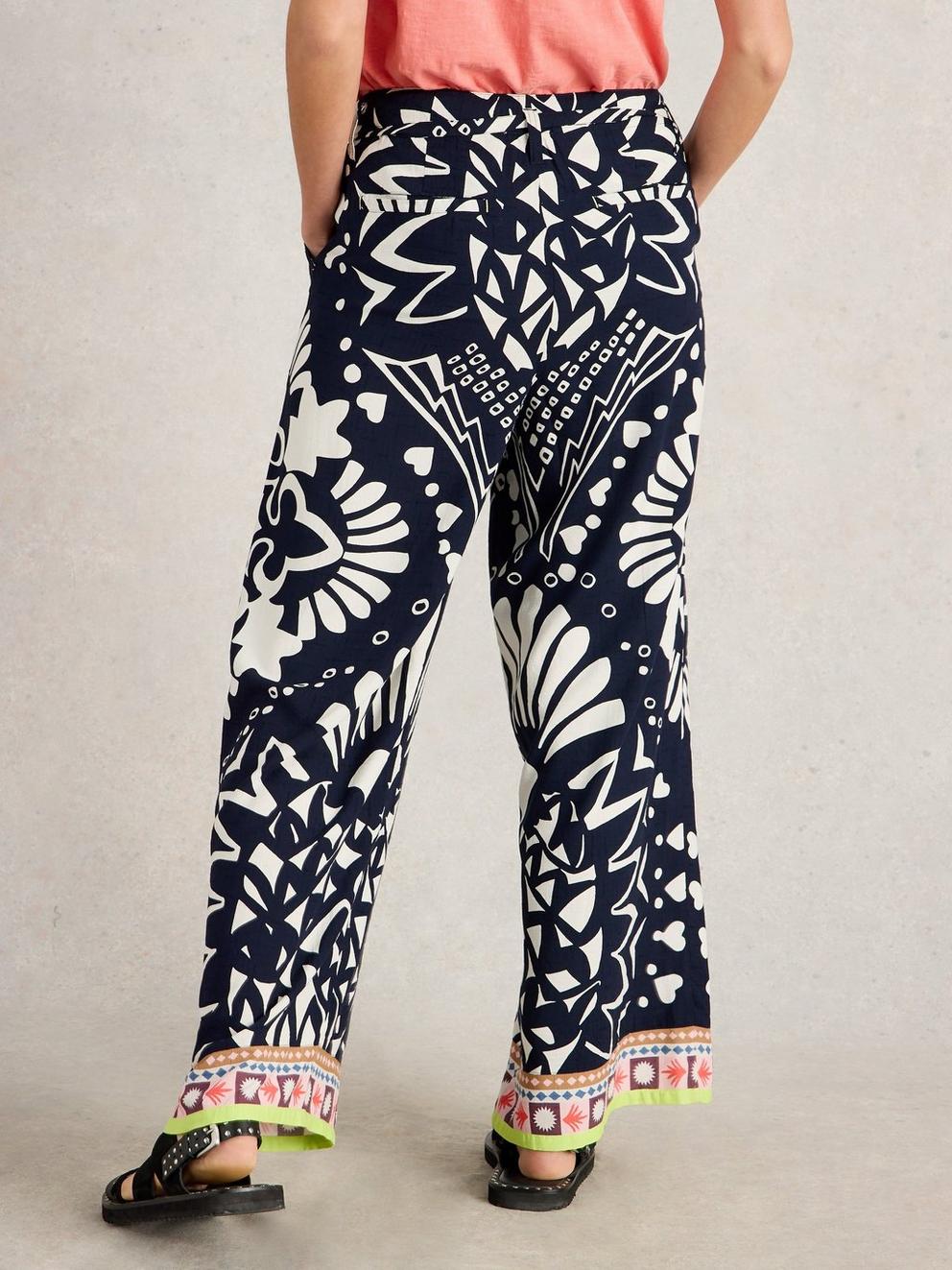 Farah Wide Leg Trouser in NAVY MULTI - MODEL BACK