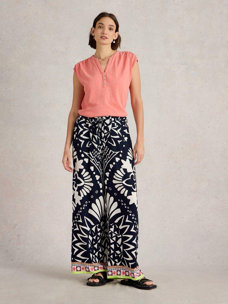 Farah Wide Leg Trouser in NAVY MULTI - MODEL FRONT