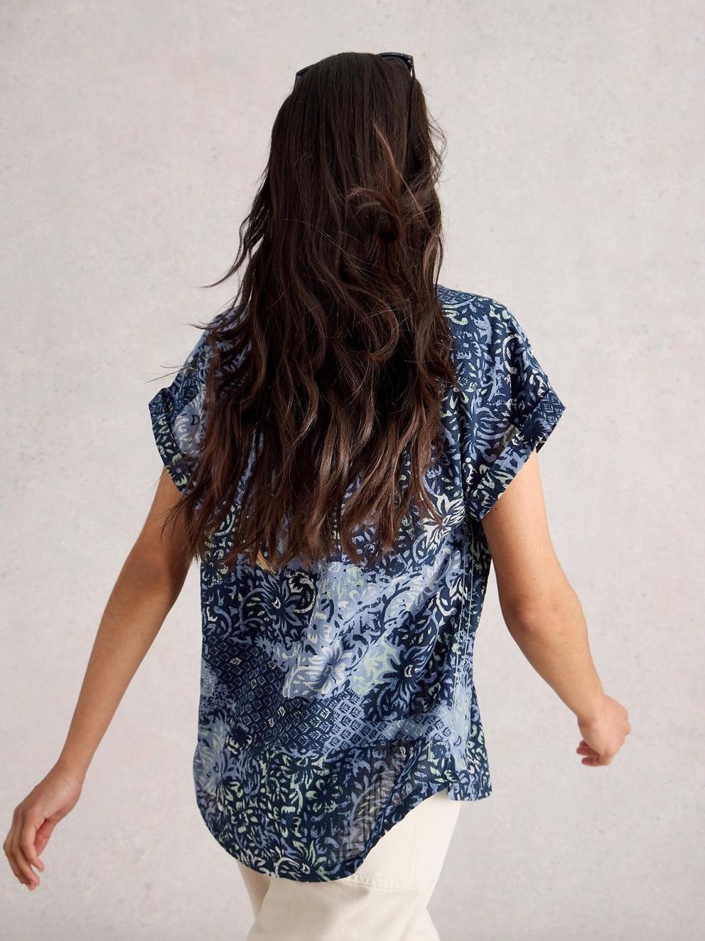 Ellie Organic Cotton Collared Shirt in BLUE MLT - MODEL BACK