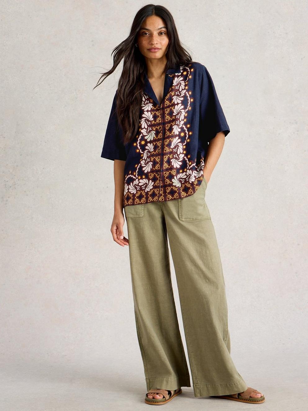 Bella Linen Blend Resort Shirt in NAVY MULTI - MODEL FRONT