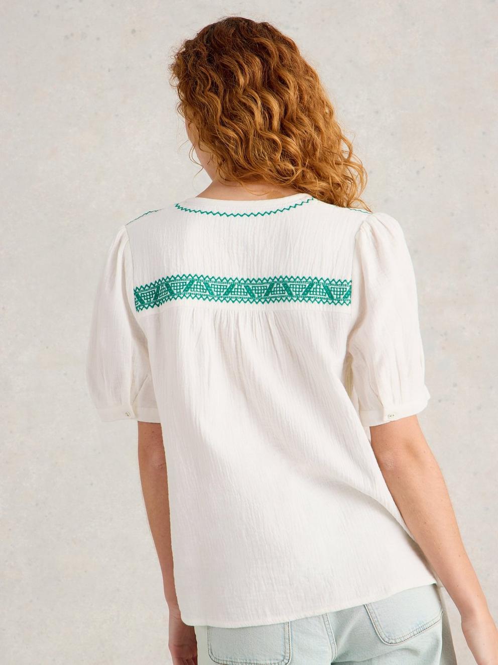 Gianna Double Cloth Top in WHITE MLT - MODEL BACK
