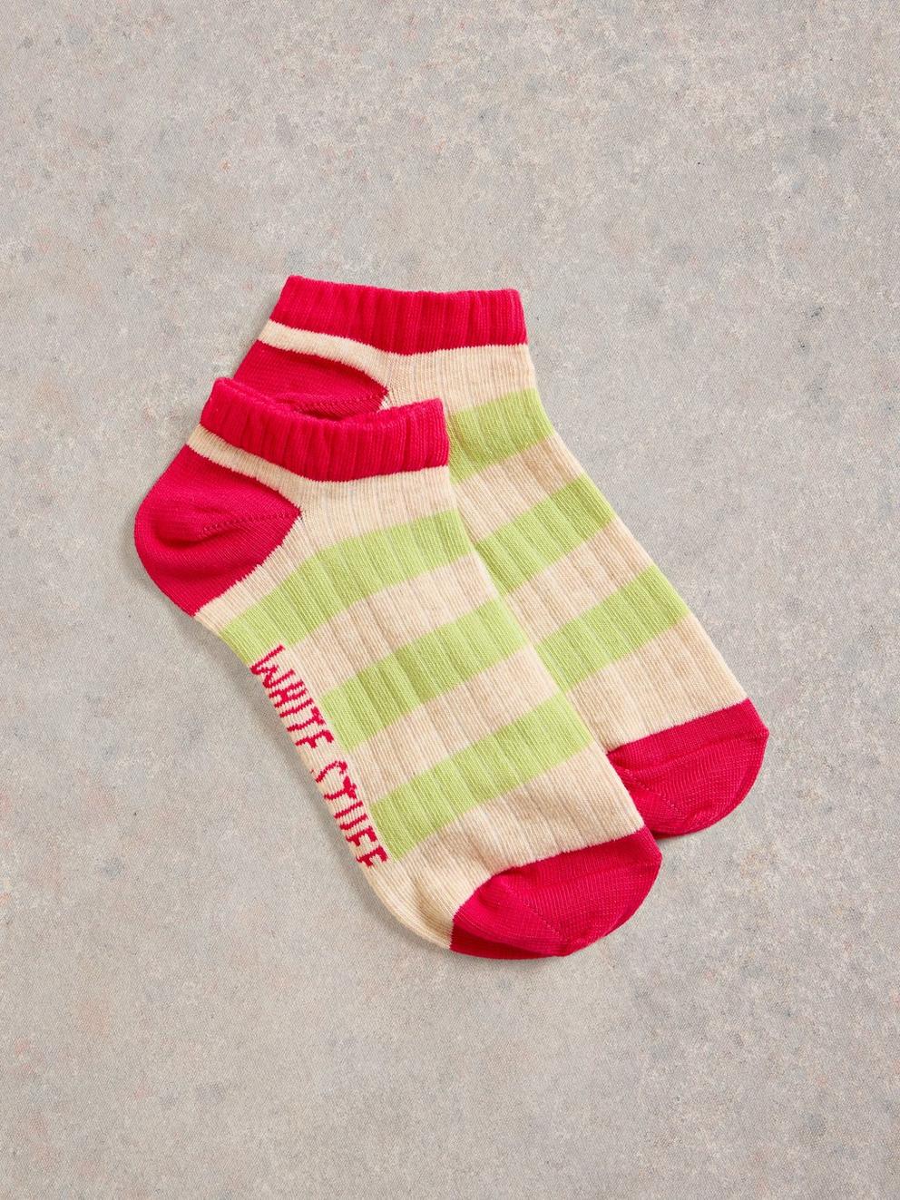 Block Stripe Trainer Socks in GREEN MLT - FLAT FRONT