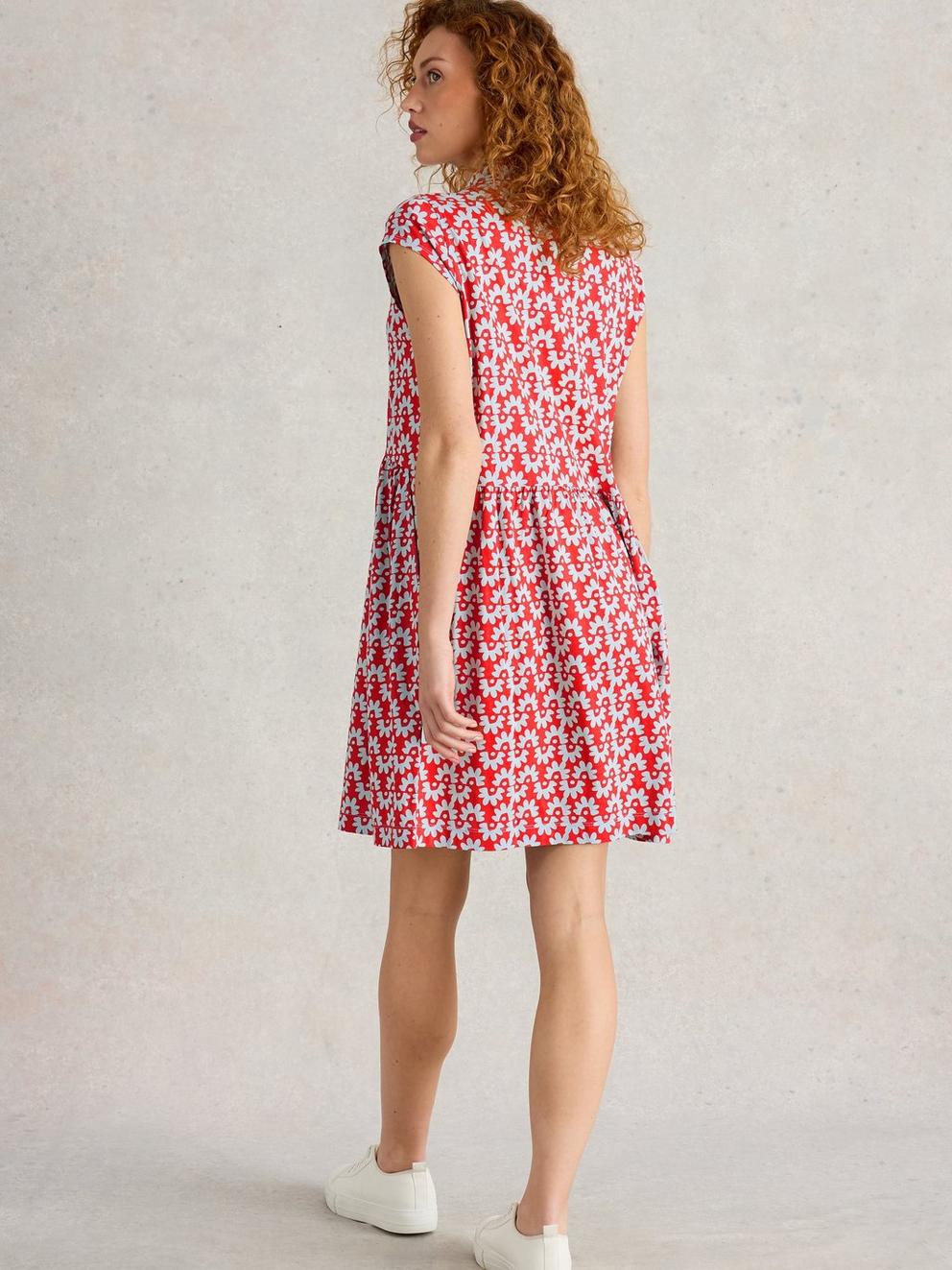Everly Jersey Shirt Shortsleeve Dress in RED PR - MODEL BACK