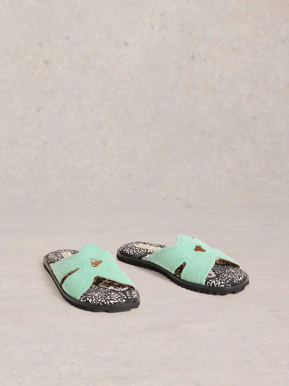 Floral Flip Flop Sandal in BRT BLUE - FLAT FRONT