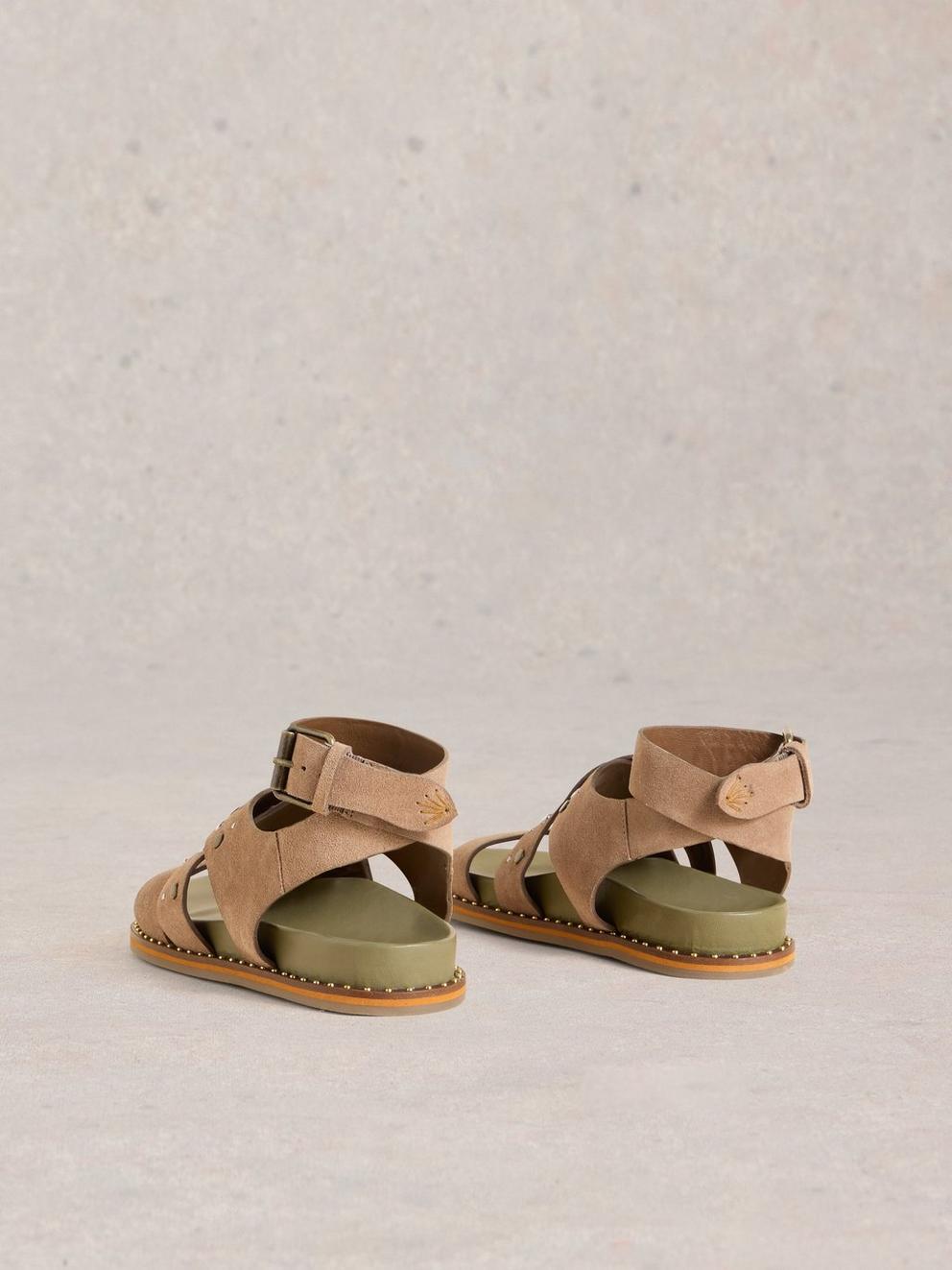Gladiator Footbed Sandal in DK NAT - FLAT BACK