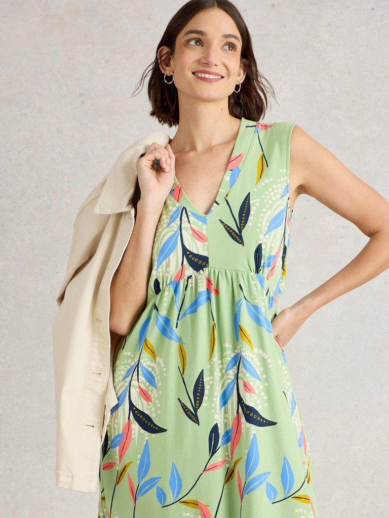 Archer Jersey Maxi Dress in GREEN MLT - MODEL DETAIL