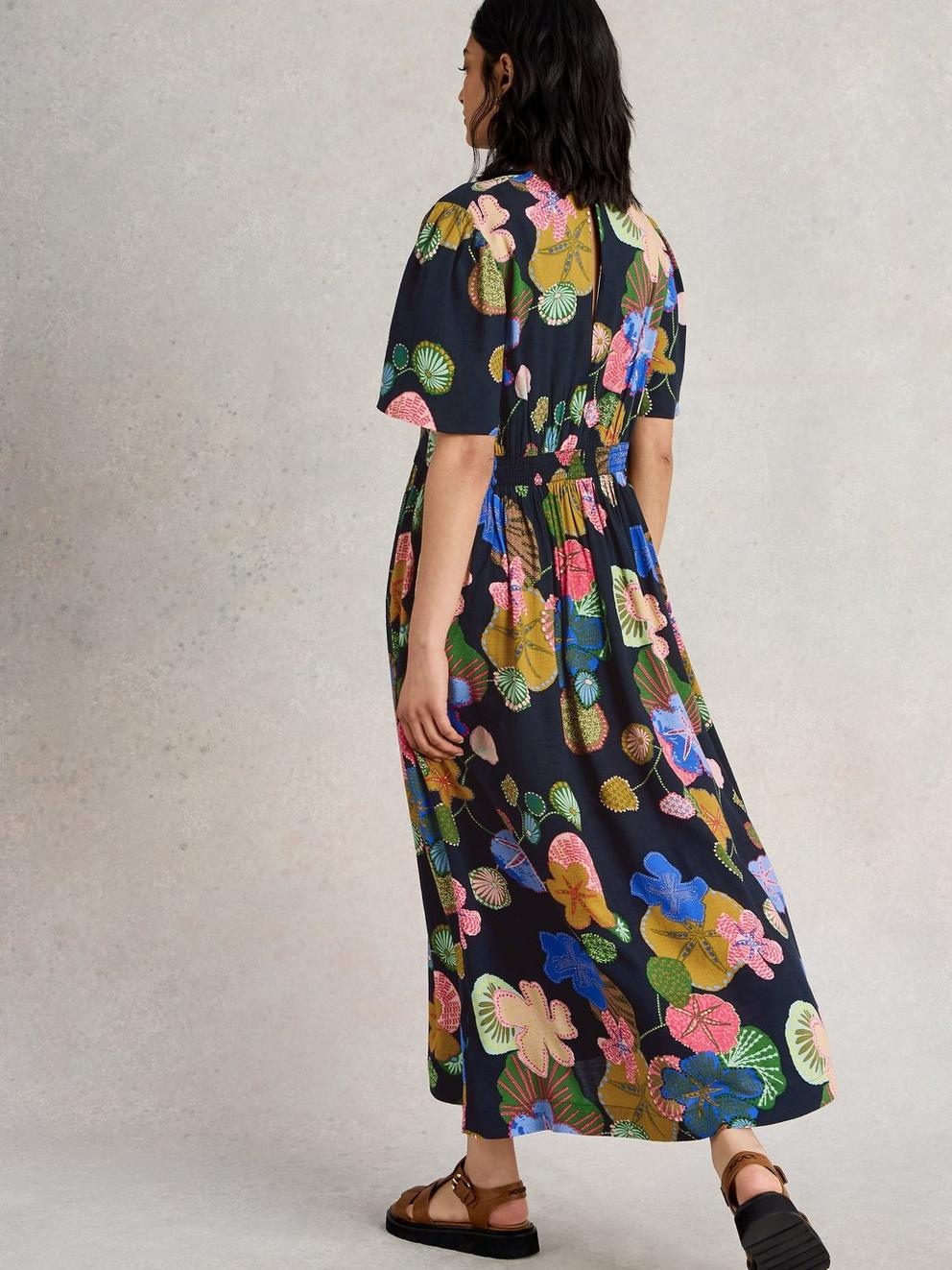 V Neck Lucy Midi Dress in NAVY MULTI - MODEL BACK