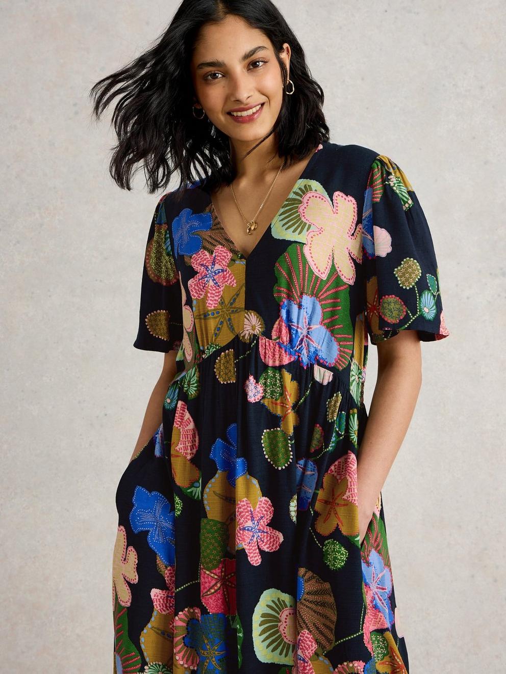 V Neck Lucy Midi Dress in NAVY MULTI - MODEL DETAIL