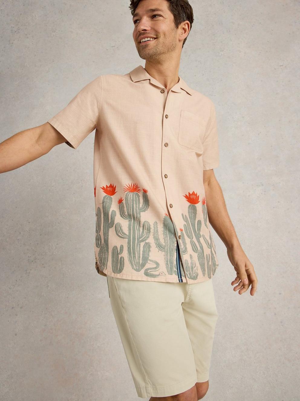 Hayle Cactus Printed Shirt in NAT PR - LIFESTYLE