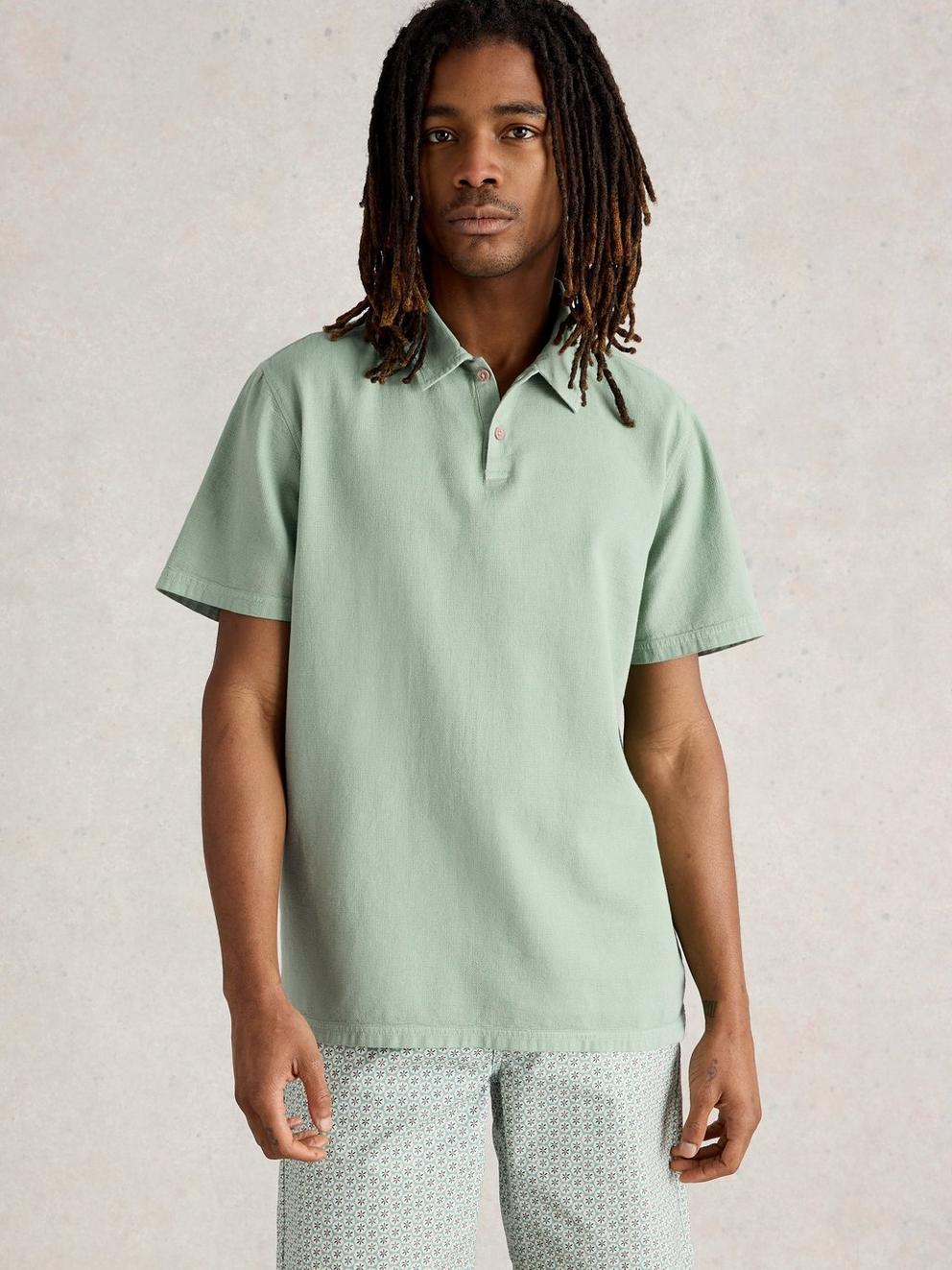 Anderby Woven Collared Polo in LGT GREEN - MODEL DETAIL