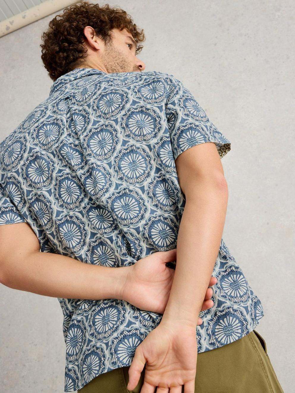 Finsbury Tile Printed Shirt in BLUE PR - MODEL BACK
