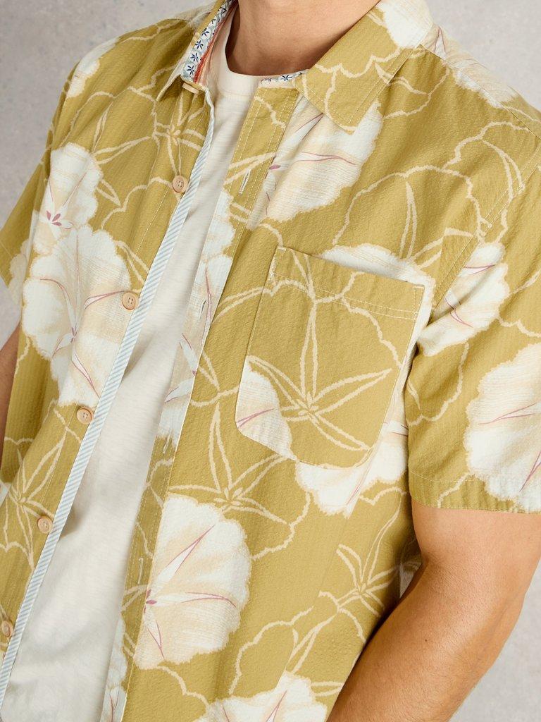 Finsbury Floral Printed Shirt in GREEN PR - MODEL DETAIL