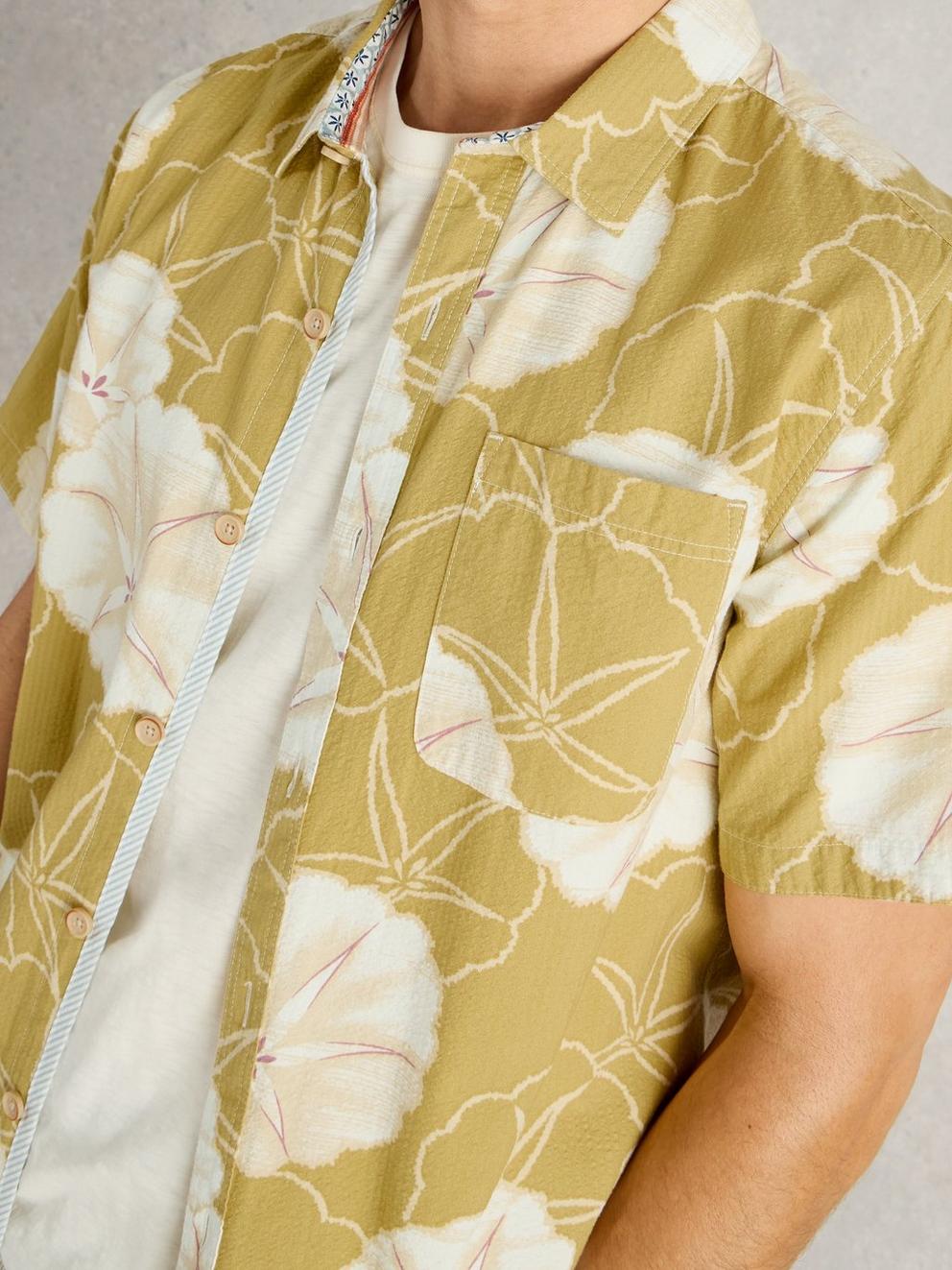 Finsbury Floral Printed Shirt in GREEN PR - MODEL DETAIL
