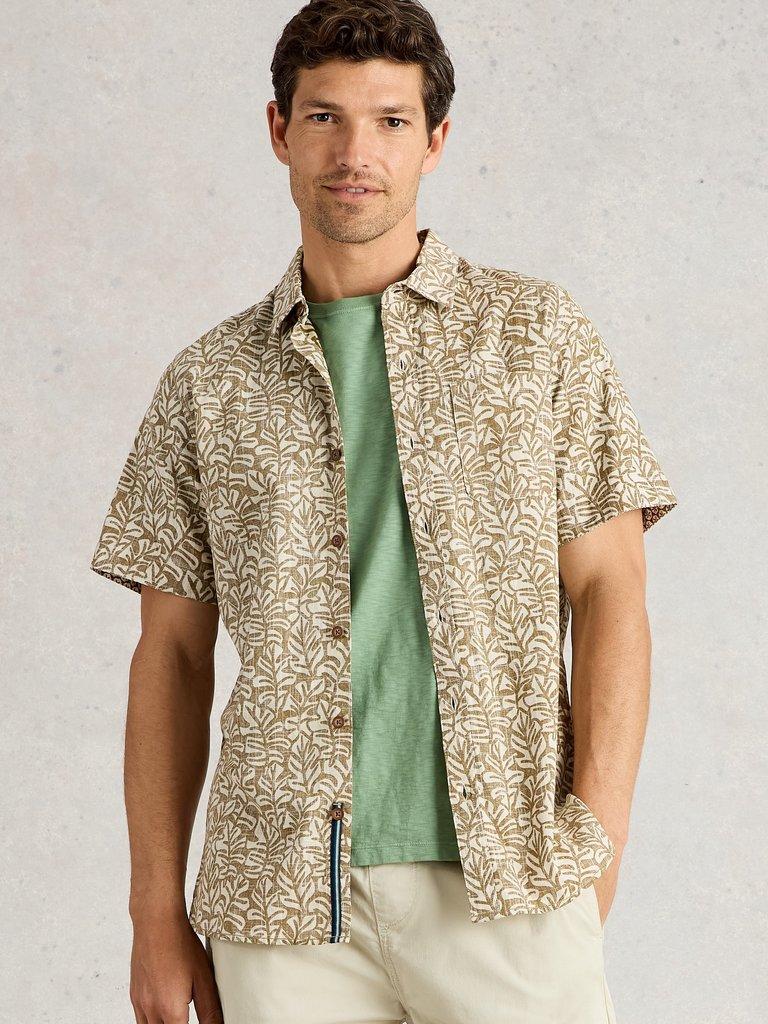 Finsbury Leaf Printed Shirt in GREEN PR - LIFESTYLE