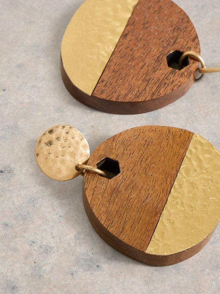 Hammered Wooden Mix Earring in BROWN MLT - FLAT DETAIL
