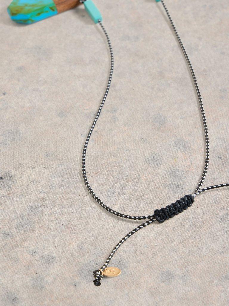 Dipped Wooden Necklace in BROWN MLT - FLAT DETAIL