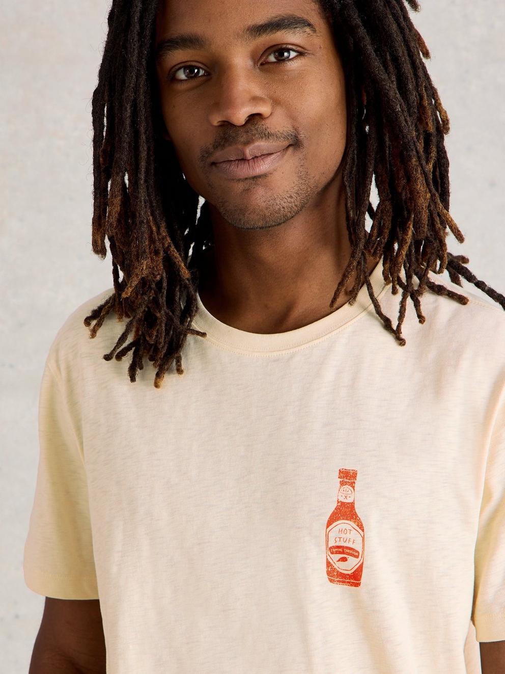Abersoch Chilli Graphic Tee in NAT PR - MODEL BACK