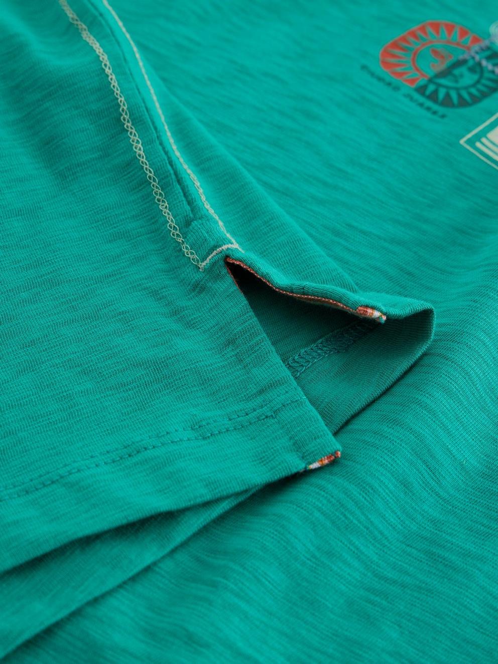 Abersoch Travel Graphic Tee in TEAL PR - FLAT DETAIL